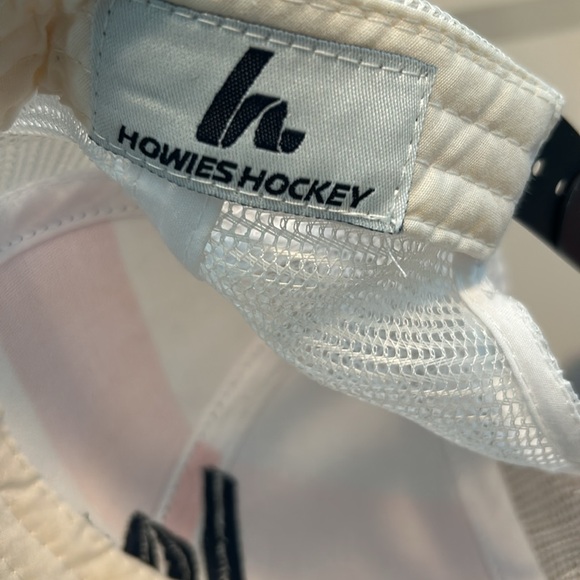 Howies Hockey Gear Mesh White/orange/black logo hat. SnapBack Os Fits most - Picture 6 of 6